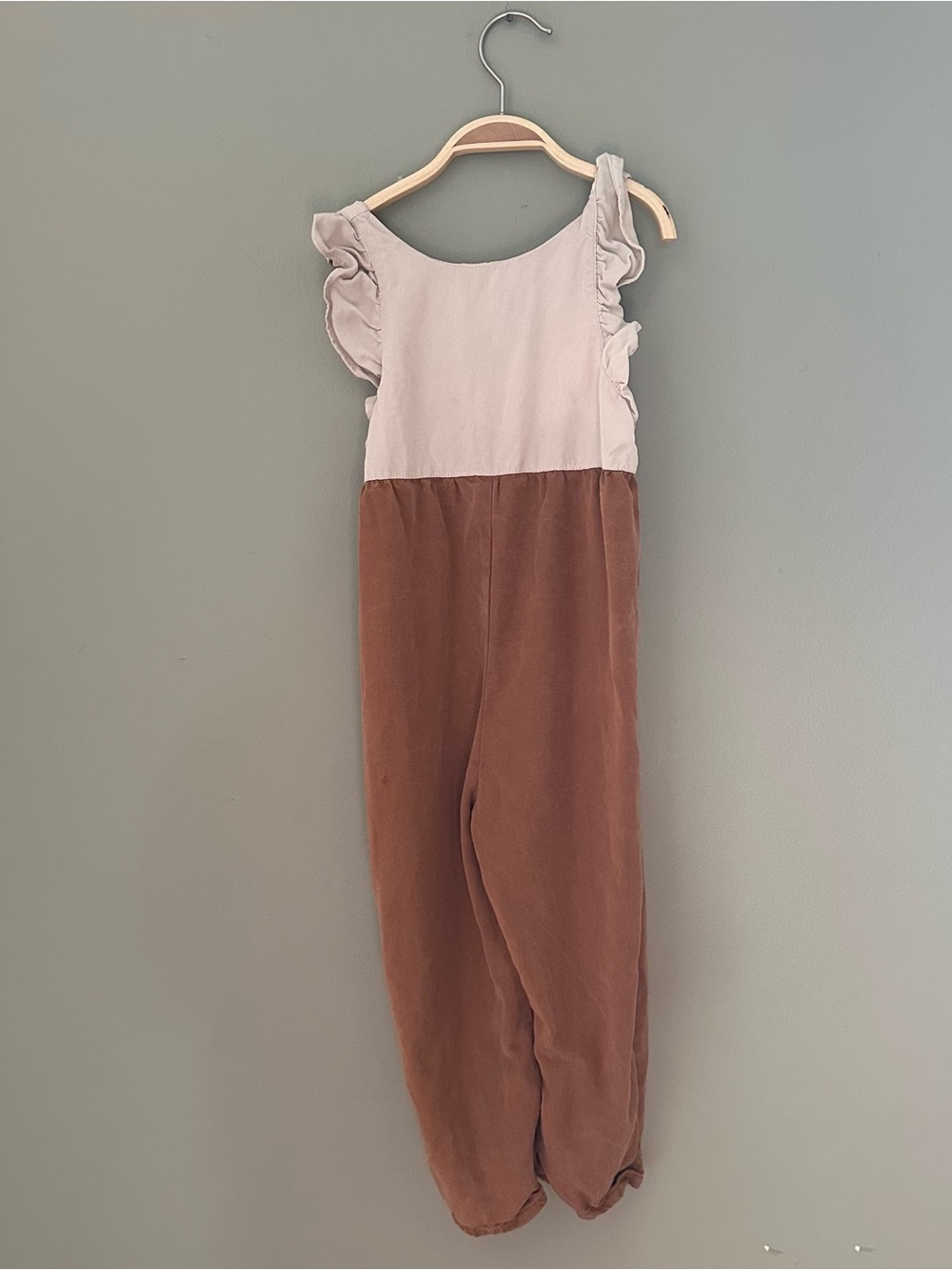 Zara Two-Tone Ruffle Strap Jumpsuit - Cream & Brown
